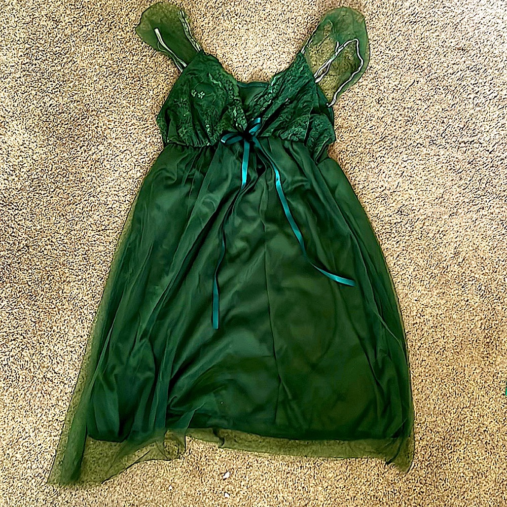 Green dress top